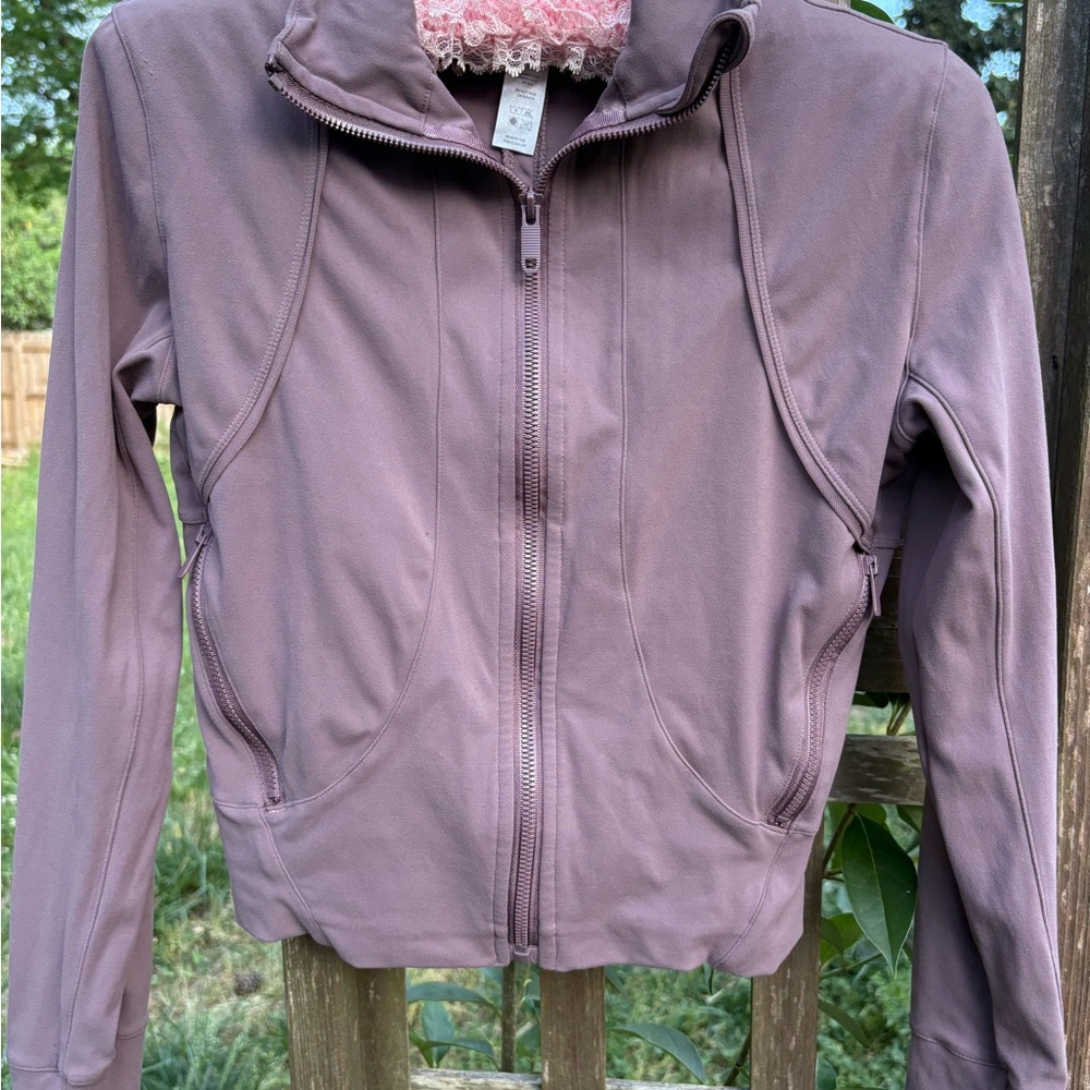 PARAGON Purple Bomber Jacket Sleek Cropped Design